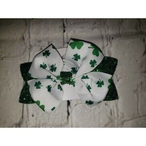 Nwt Claire's St.Patrick's Day Glitter Hairbow